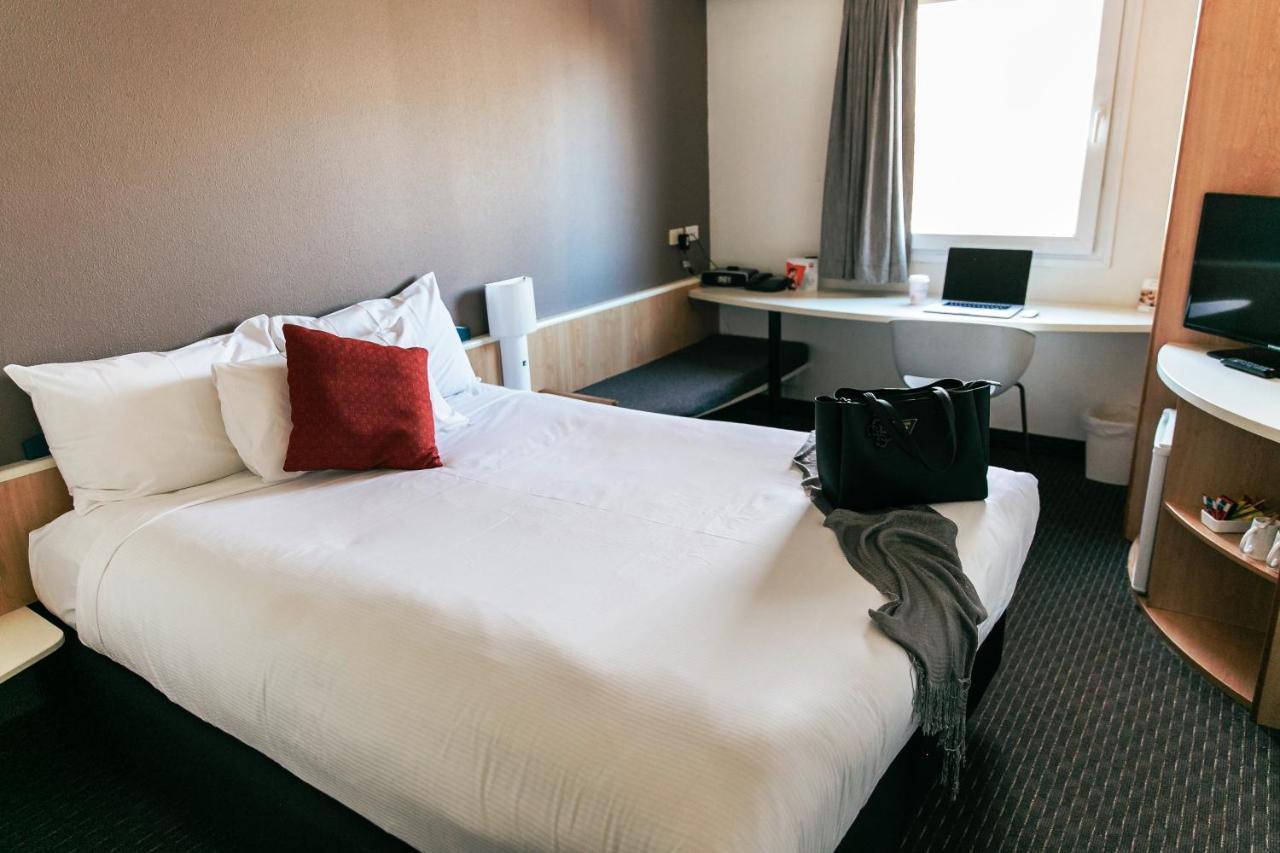 Ibis Newcastle Hotel Exterior photo