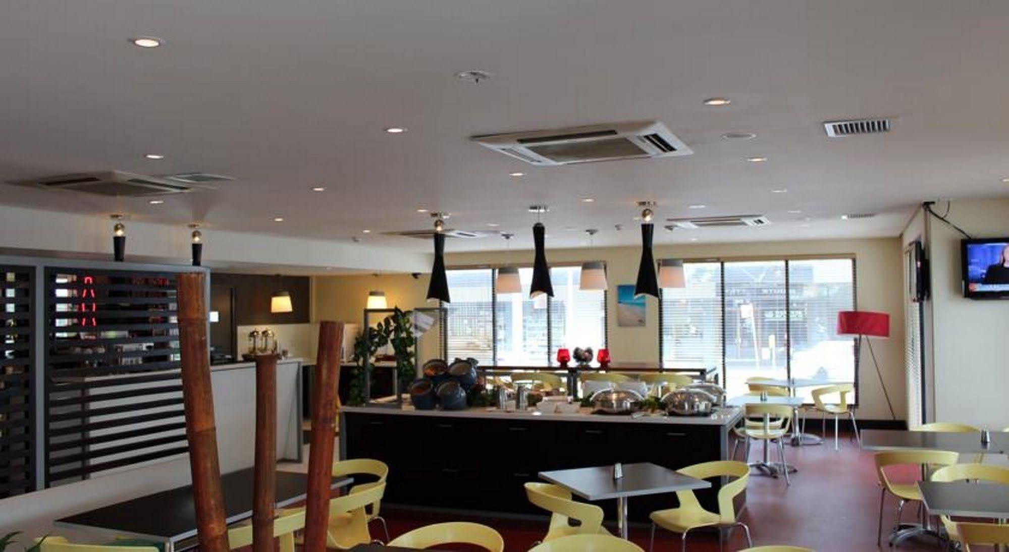 Ibis Newcastle Hotel Exterior photo
